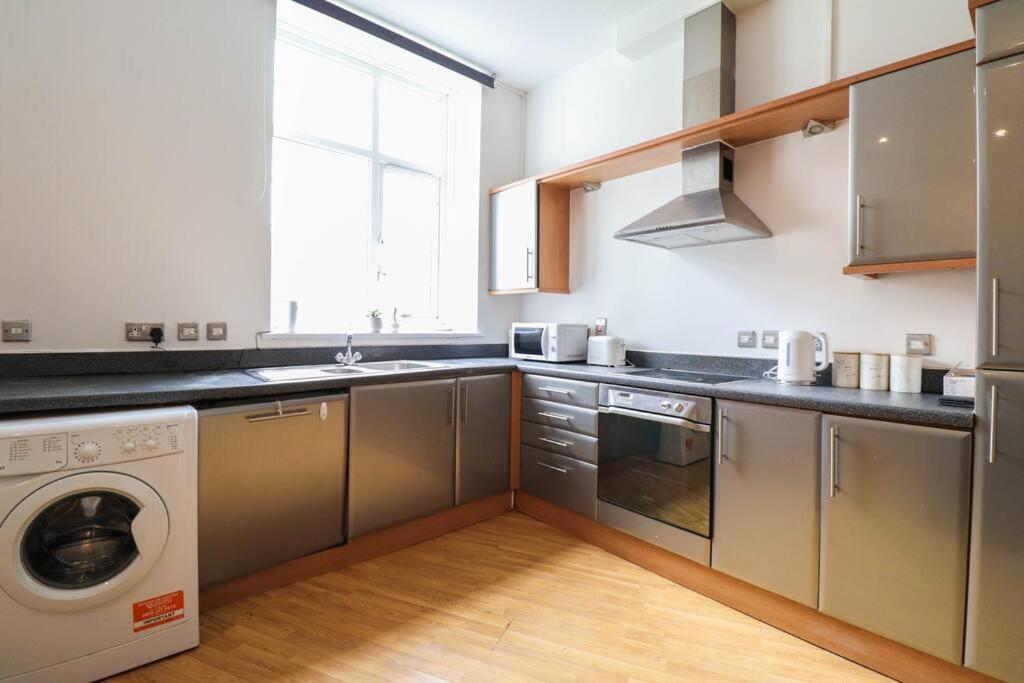 Camber Hill - Long Stay Offer London Exterior photo